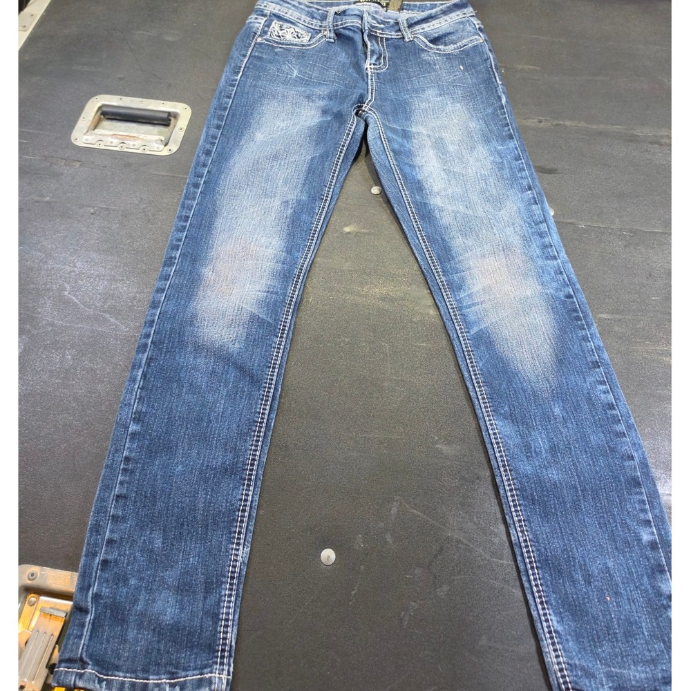 ZCO Jeans Womens 9 Medium Wash Angel Wing Cross Studded Slim Denim Y2K Style